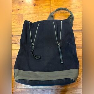 Stylish Black and Tan one shoulder adjustable  Bag